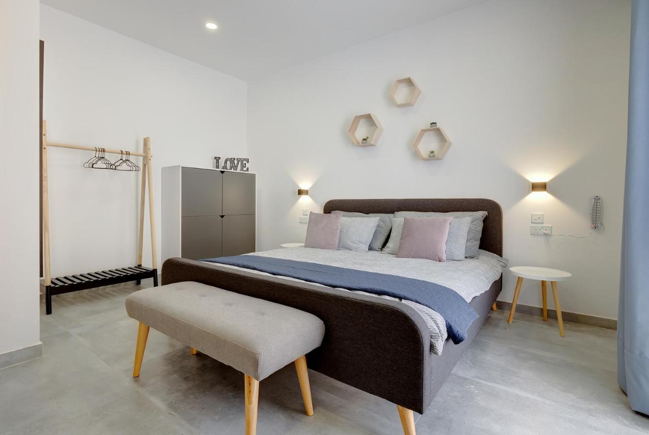 Perfect Location, Idyllic 2Br Apartment Sliema Esterno foto